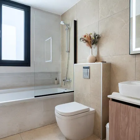 Densho 2-br Luxury By Makenzy Appartamento *